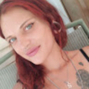 Meet your Posher, Stefanie